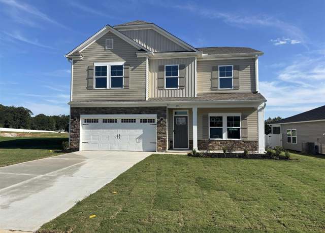 Property at 2013 Halton Oaks Dr, Spartanburg, SC 29303, 5 beds, 3 baths