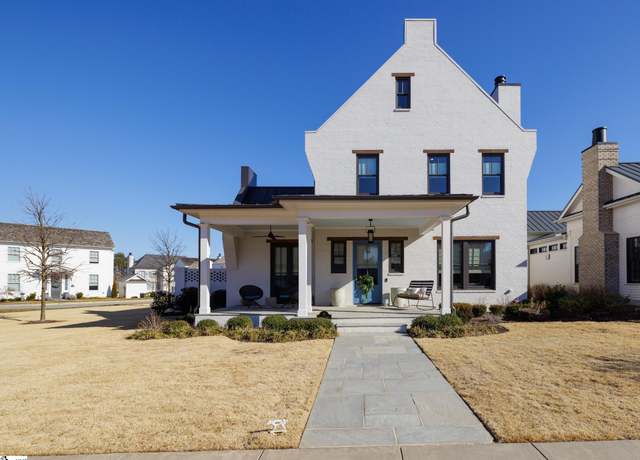 Property at 21 Gambrell Dr, Greenville, SC 29615, 3 beds, 3.5 baths