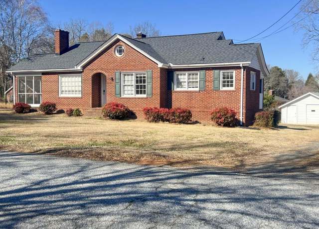 Property at 1803 Sevier St, Greenville, SC 29609, 2 beds, 1 bath