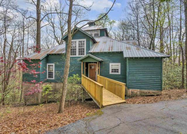 Property at 304 Cliff Ridge Dr, Cleveland, SC 29635, 3 beds, 2.5 baths