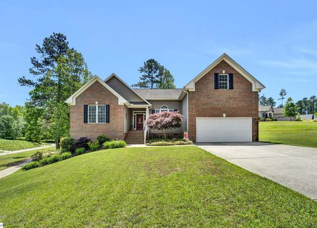 Property at 5 Laurelcrest Ln, Travelers Rest, SC 29690-8188, 4 beds, 3.5 baths