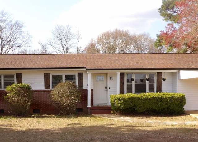 Property at 104 Long Rd, Pendleton, SC 29670, 3 beds, 1.5 baths