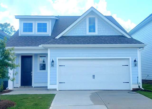 Property at 8 Gressette Pl, Simpsonville, SC 29681, 3 beds, 2.5 baths