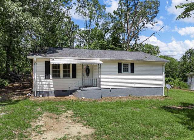 Property at 12 W Darby Rd, Greenville, SC 29609, 3 beds, 2 baths