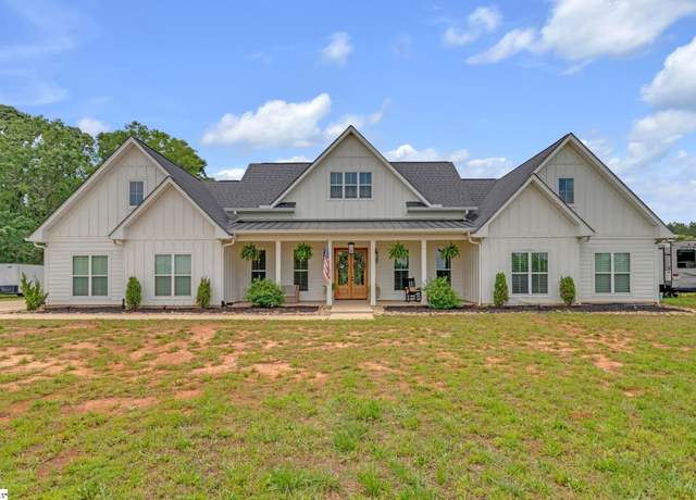 Property at 320 Terry Rd, Fountain Inn, SC 29644, 5 beds, 5.5 baths