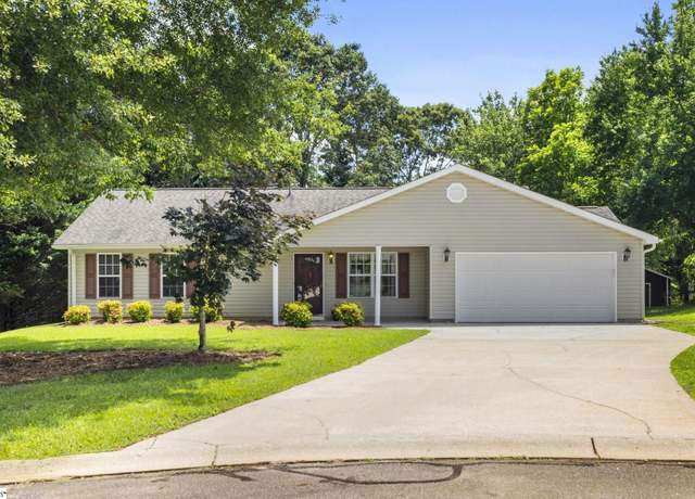 Property at 210 Admiral Ln, Greer, SC 29650, 3 beds, 2 baths