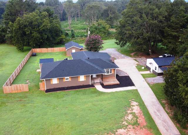 Property at 1051 Dalrymple Rd, Anderson, SC 29644, 4 beds, 2.5 baths