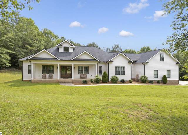 Property at 155 California Dr, Easley, SC 29642, 3 beds, 3 baths