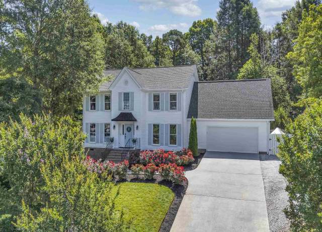 Property at 109 Golf View Ln, Greenville, SC 29609, 4 beds, 2.5 baths