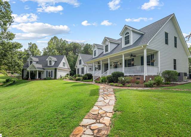 Property at 914 Mcelhaney Rd, Travelers Rest, SC 29690, 4 beds, 3.5 baths