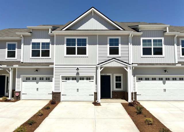 Property at 220 Crimson Tree Ct, Greenville, SC 29607, 3 beds, 2.5 baths