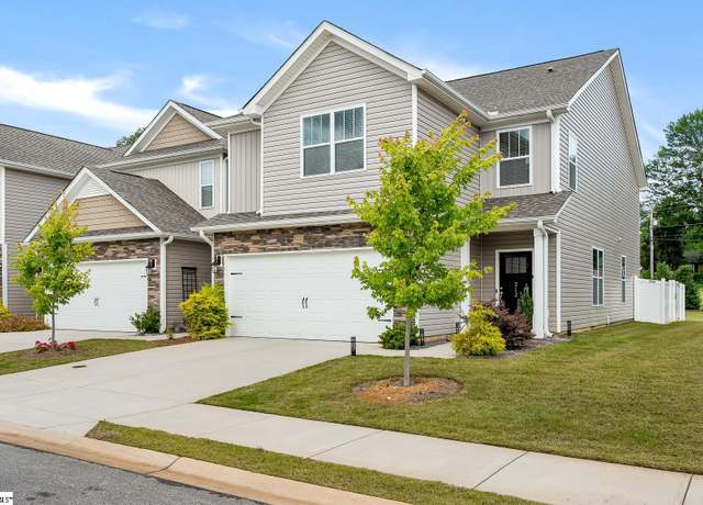 Property at 212 Reynard Trl, Greenville, SC 29609, 4 beds, 3 baths