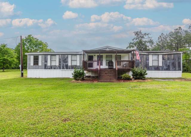 Property at 95 Madden Rd, Clinton, SC 29325, 4 beds, 3 baths