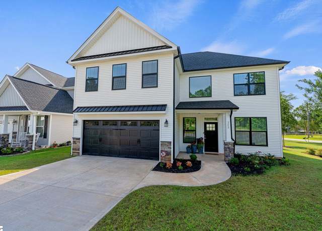Property at 202 Marshgate Dr, Greenville, SC 29617, 3 beds, 2.5 baths