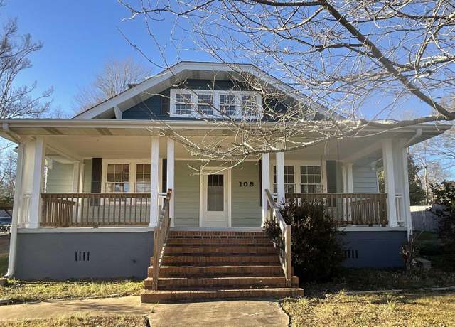 Property at 108 Liberty Dr, Easley, SC 29640, 4 beds, 2 baths