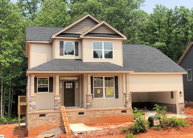Property at 745 Ratchford Ln, Wellford, SC 29385, 4 beds, 2.5 baths