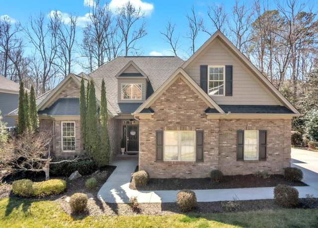 Property at 206 Waverly Hall Ln, Simpsonville, SC 29681, 4 beds, 3.5 baths