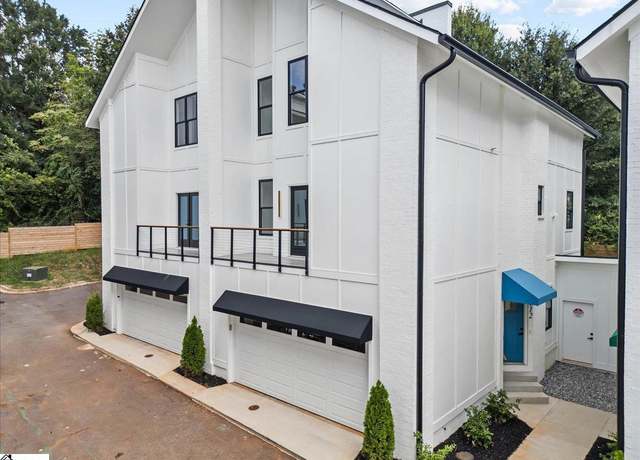 Property at 112 Lepak Ln, Greenville, SC 29605, 3 beds, 2.5 baths