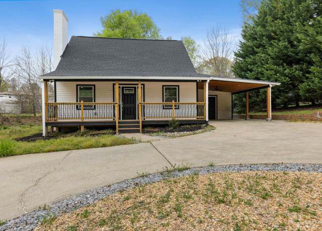 Property at 132 Cochran Dr, Greenville, SC 29611, 3 beds, 2 baths