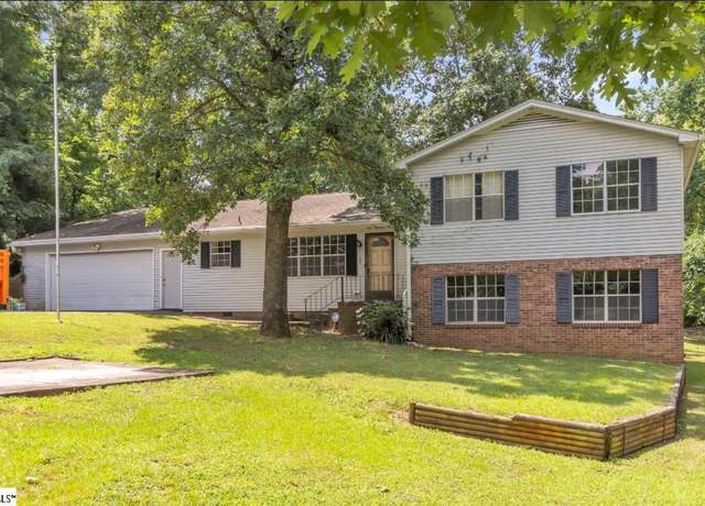 Property at 105 Edwards Mill Rd, Taylors, SC 29687, 3 beds, 2 baths
