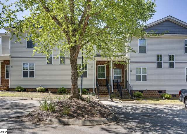 Property at 93 Huntress Dr, Greer, SC 29651, 2 beds, 2.5 baths