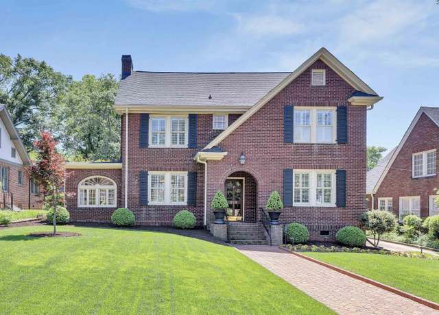 Property at 216 Cleveland St, Greenville, SC 29601, 3 beds, 3.5 baths