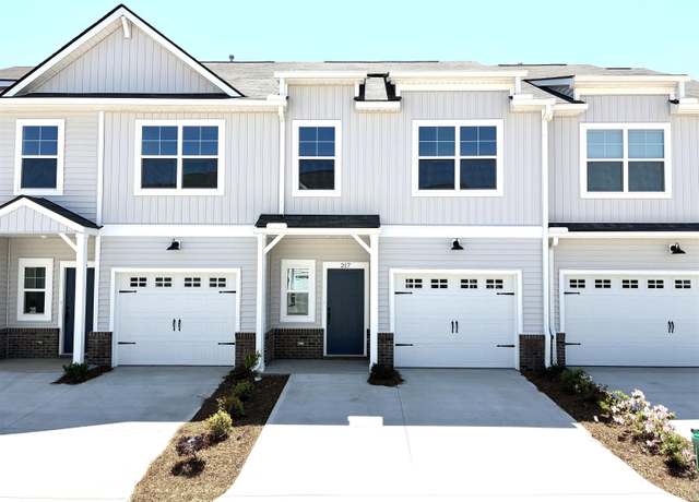 Property at 217 Crimson Tree Ct, Greenville, SC 29607, 3 beds, 2.5 baths