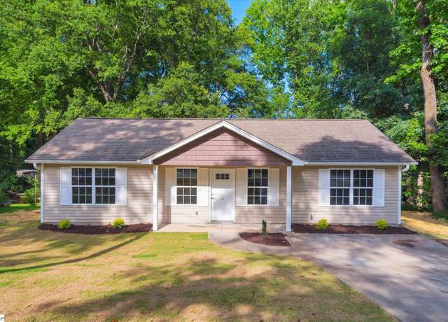 Property at 26 Cuttino Cir, Greenville, SC 29609, 3 beds, 2 baths