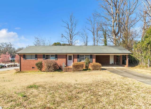 Property at 116 Birchwood Dr, Greenville, SC 29605, 3 beds, 2 baths