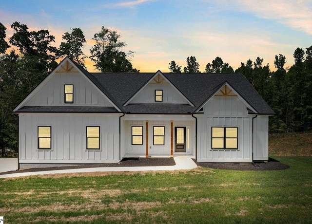 Property at 440 New Harrison Bridge Rd, Simpsonville, SC 29680, 4 beds, 3 baths
