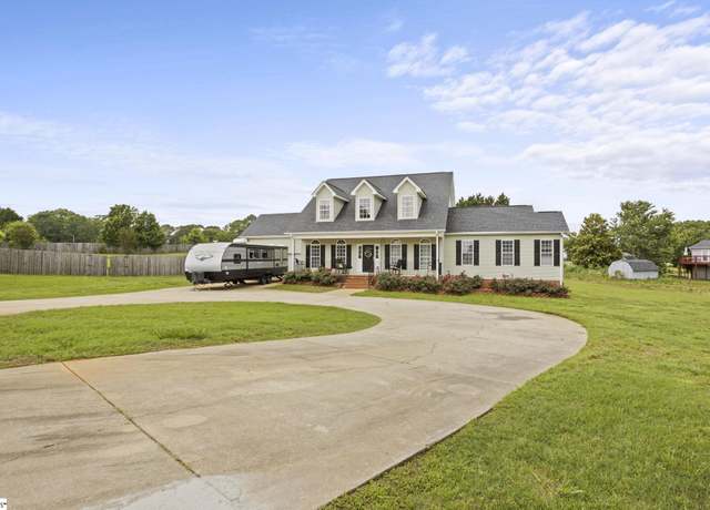 Property at 26 Glen Martin Ln, Piedmont, SC 29673, 5 beds, 3.5 baths