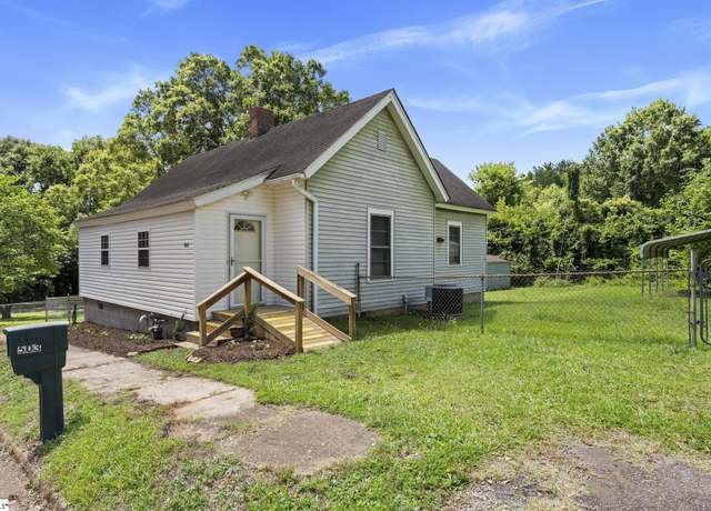 Property at 503 Burris St, Anderson, SC 29625, 2 beds, 1 bath