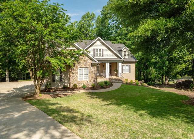Property at 130 Walnut Creek Way, Greenville, SC 29611, 5 beds, 4.5 baths