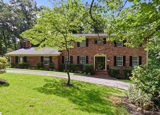 Property at 11 Elmwood Dr, Taylors, SC 29687, 4 beds, 3 baths