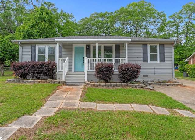 Property at 661 Maple Dr, Greer, SC 29651, 2 beds, 1 bath