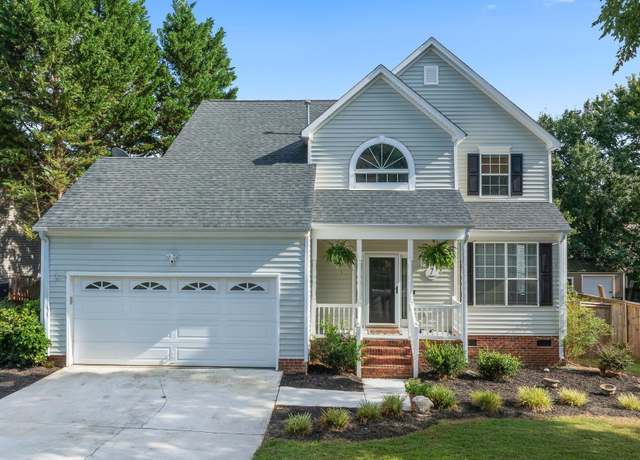 Property at 7 Ladybird Ct, Simpsonville, SC 29680, 4 beds, 2.5 baths