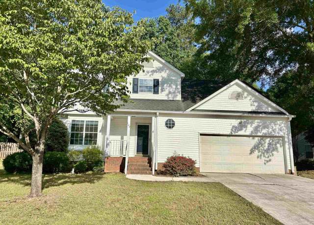 Property at 104 Loden Ct, Simpsonville, SC 29681, 3 beds, 2.5 baths