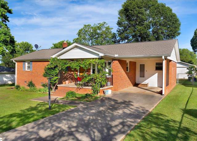 Property at 110 Cherrylane Dr, Greenville, SC 29617-2515, 3 beds, 1.5 baths