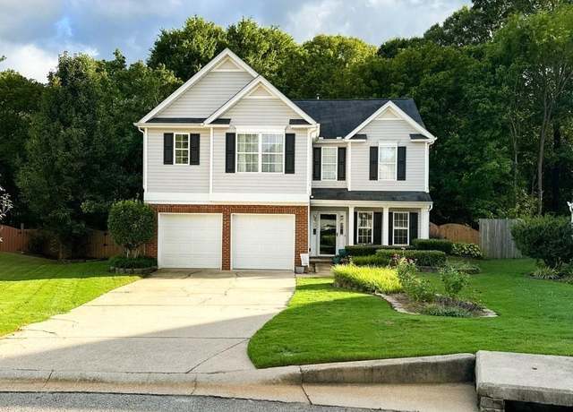 Property at 630 Fairview Lake Way, Simpsonville, SC 29680, 3 beds, 2.5 baths
