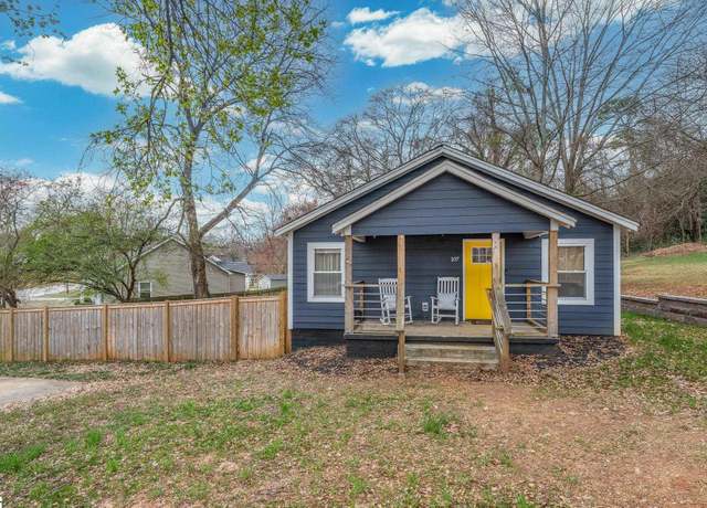 Property at 107 Berkley Ave, Greenville, SC 29609, 3 beds, 2 baths