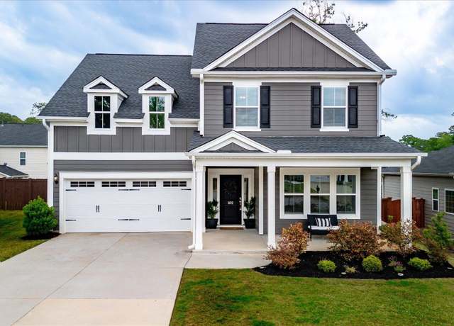 Property at 602 Creekside Bluff Ct, Simpsonville, SC 29681, 4 beds, 2.5 baths