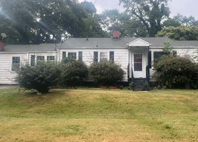 Property at 105 S Estate Dr, Greenville, SC 29605, 2 beds, 2 baths