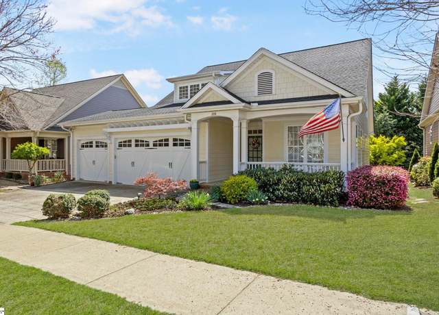 Property at 208 Carilion Ln, Greenville, SC 29617, 3 beds, 2.5 baths