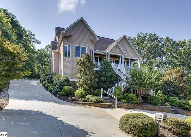 Property at 18 Glens Choice Ct, Greenville, SC 29609, 4 beds, 3.5 baths