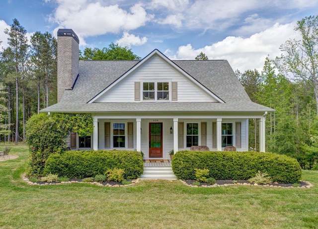 Property at 630 Pickens Dr, Pendleton, SC 29670, 3 beds, 2.5 baths