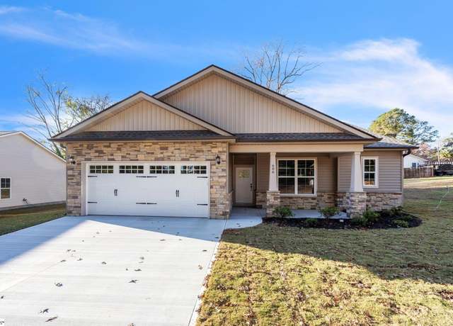 Property at 606 Caughlin Ave, Anderson, SC 29624, 3 beds, 2 baths