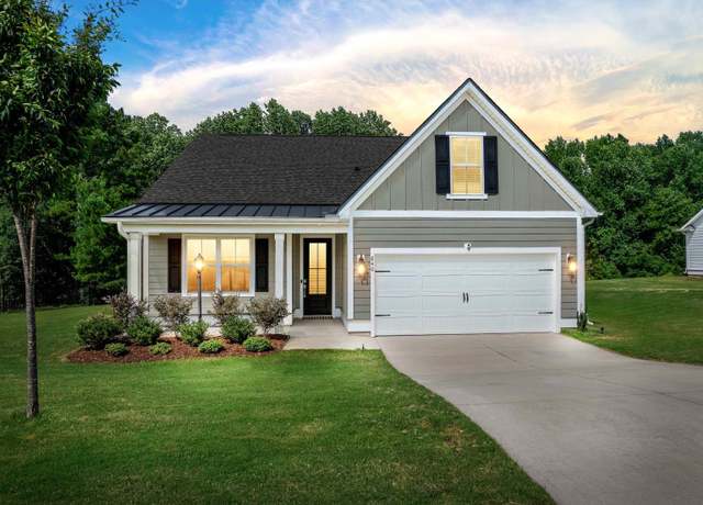 Property at 840 Orchard Valley Ln, Boiling Springs, SC 29316, 4 beds, 2 baths