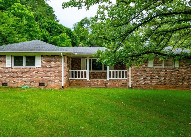 Property at 1410 Farrs Bridge Rd, Easley, SC 29640-9241, 3 beds, 2 baths