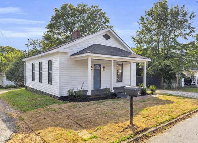 Property at 101 Ellison Cir, Easley, SC 29640, 2 beds, 1 bath