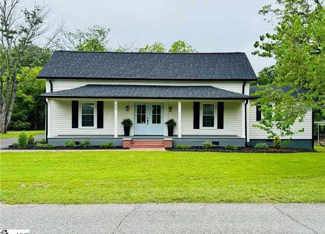 Property at 800 Holiday Dam Rd, Honea Path, SC 29654, 3 beds, 2.5 baths